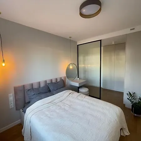 Luxurious & Spacious 2-bedroom شقة *